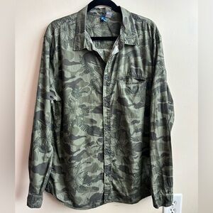 Divided Mens Camo and Floral Button Down Long Sleeve Shirt XL